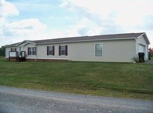 101 Sunrise Ct, Harrisville, PA 16038