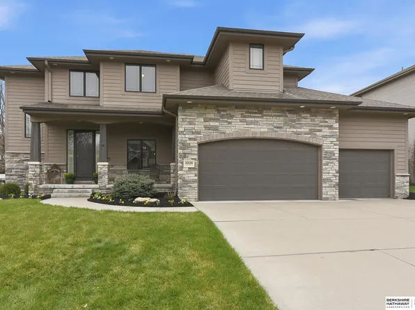 3235 S 188th St, Omaha, NE 68130