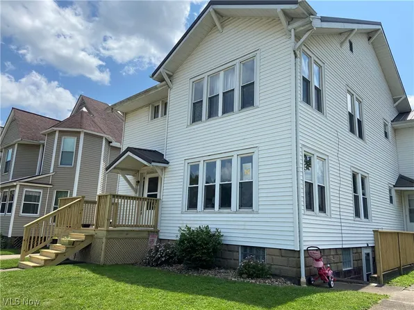 129 E Canal St, Newcomerstown, OH 43832