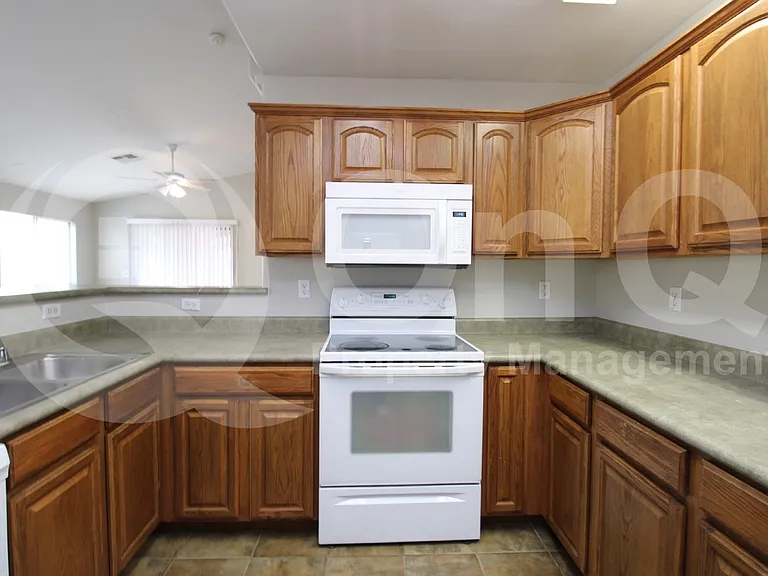 16057 W Sierra St — Photo 2