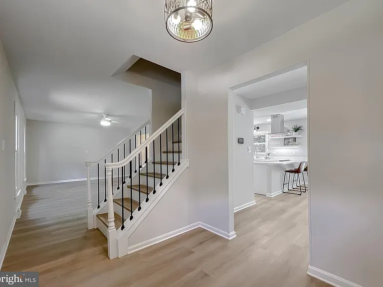 22373 Enoch Rd — Photo 35