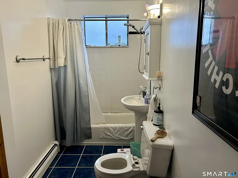 4 Van Zant St #B12 — Photo 11