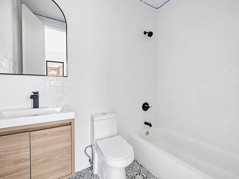 30-78 44th St #2L — Photo 8