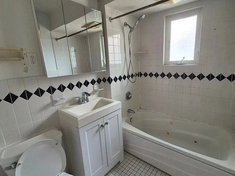 17 Pequossette St — Photo 13