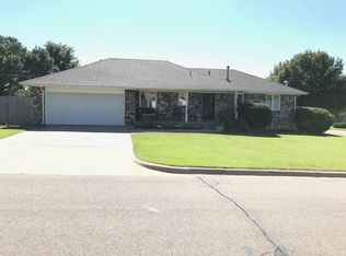 119 E Fanny Ave, Augusta, KS 67010