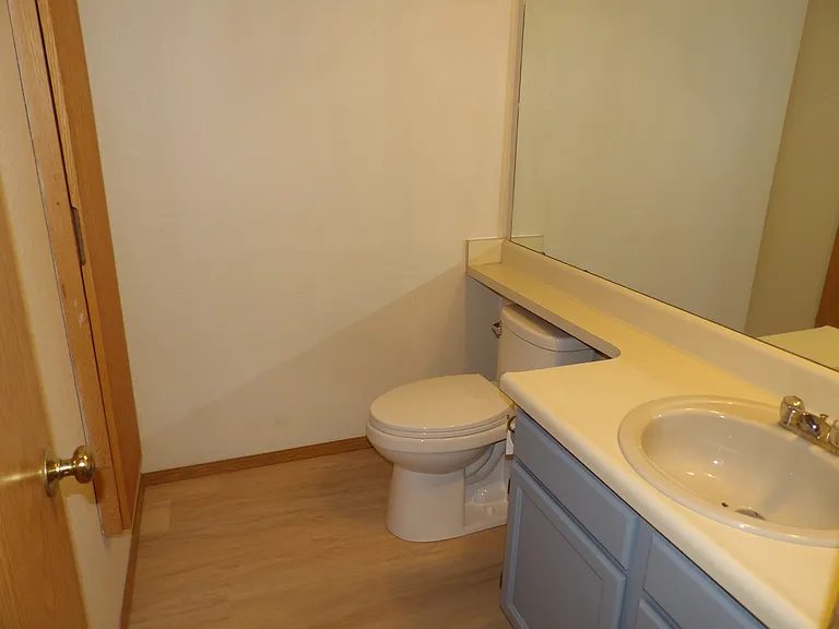 6419 Village Ln — Photo 11