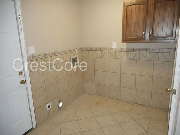 4th image of 6335 Martinwest Dr
