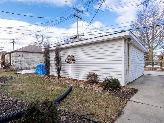 4th image of 3867 N 100th St