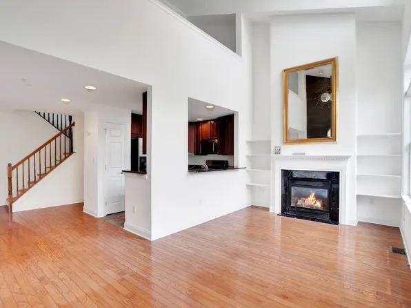 100 Abbie Court image 2 of 41