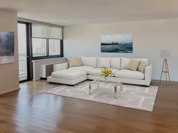 515 East 72nd Street 38A image 3 of 22