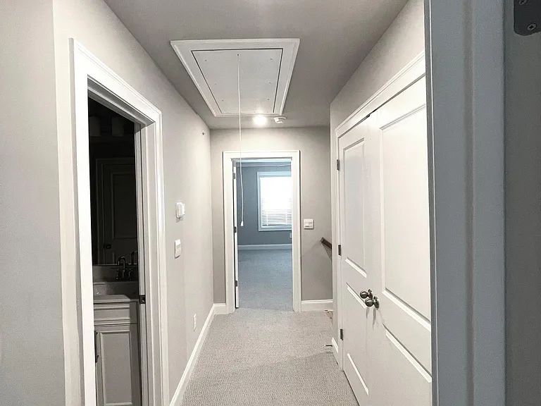439 Lincoln St — Photo 15
