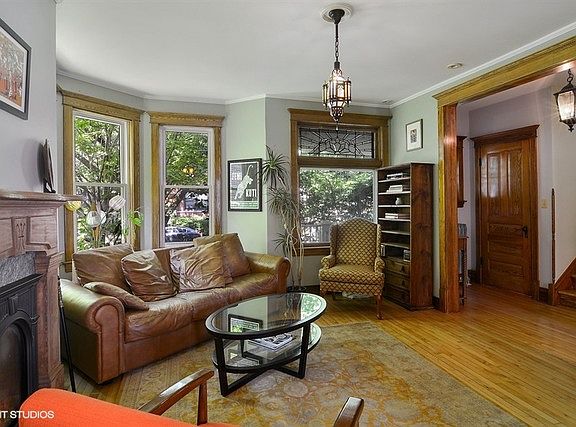 3rd image of 2541 N Central Park Ave