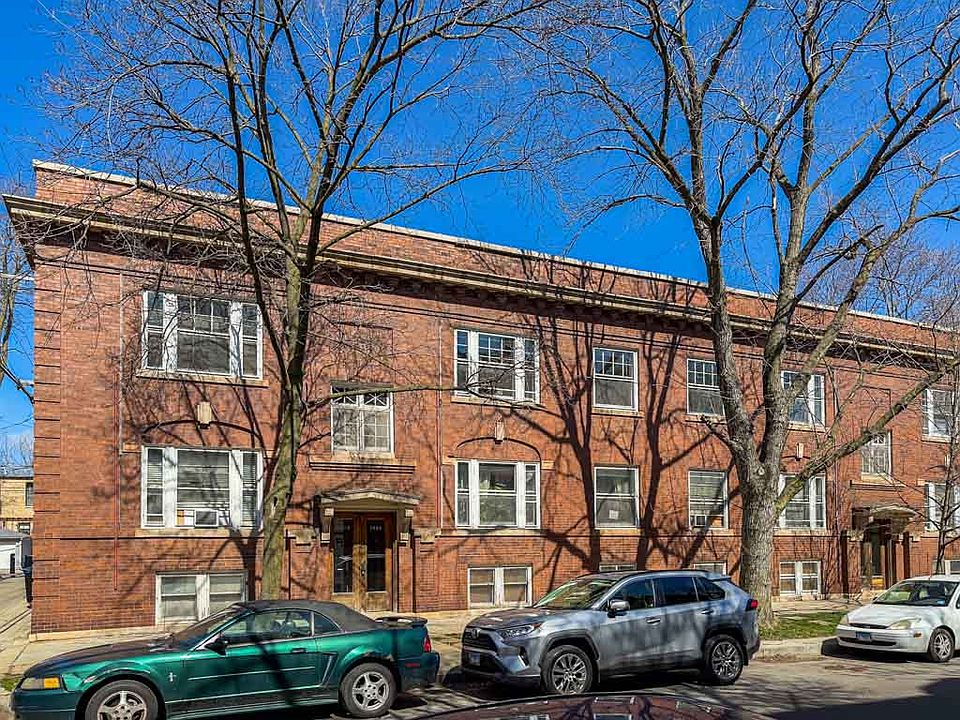 1st image of 1410 W Rosemont Ave #3