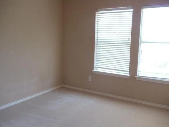 8528 Holly St, Frisco, TX 75034