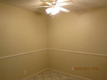 3rd image of 4264 Tara Ave APT B
