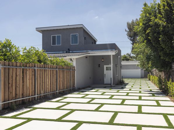 8601 1/2 Comanche Ave