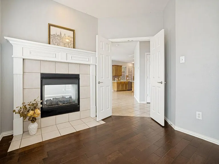 2737 Lynx Ln — Photo 7