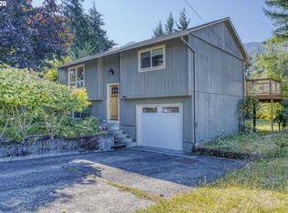 330 SE Forest Ln, Cascade Locks, OR 97014