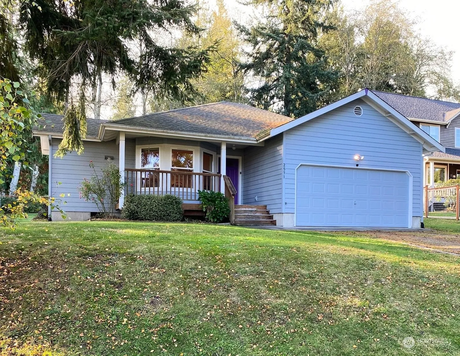 2571 Hillis Drive photo 1