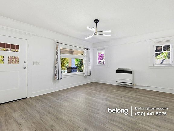 4th image of 1478 W Vernon Ave #1