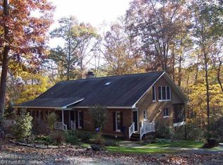 4415 River Bluff Trl, Tobaccoville, NC 27050
