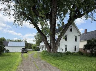 55 South St, Lyndonville, VT 05851