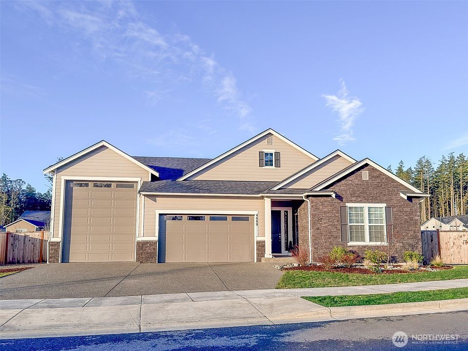 1st image of 4689 Petrel Street