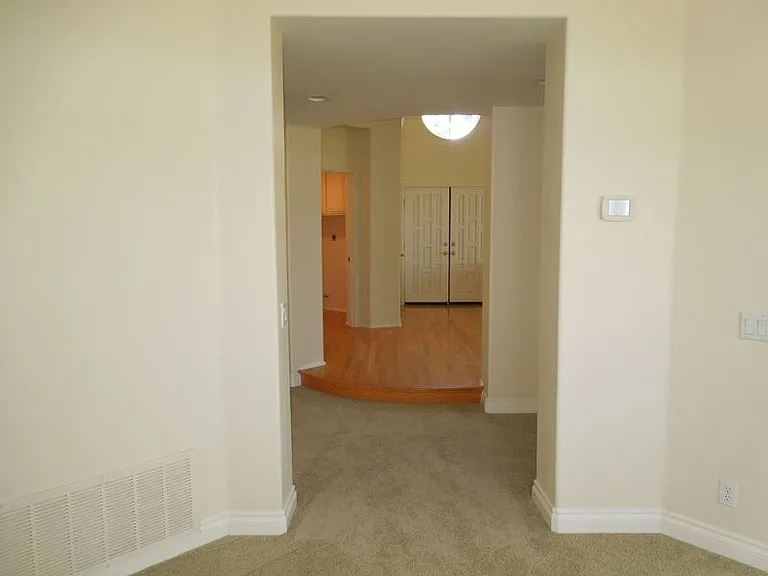 32084 Paseo Parallon — Photo 19