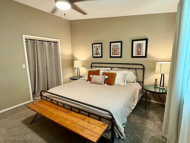 2128 Tiburon Dr — Photo 15