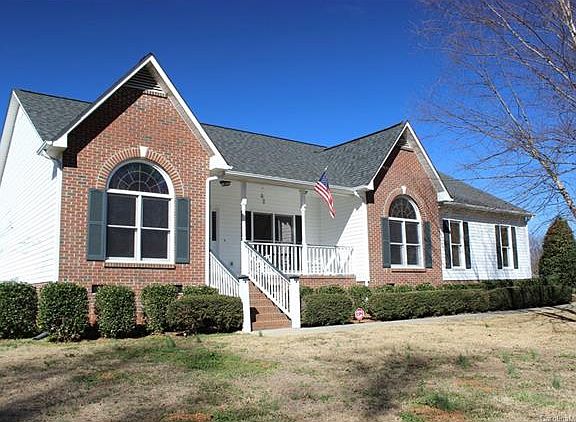 2nd image of 4714 Pennington Meadows Cir