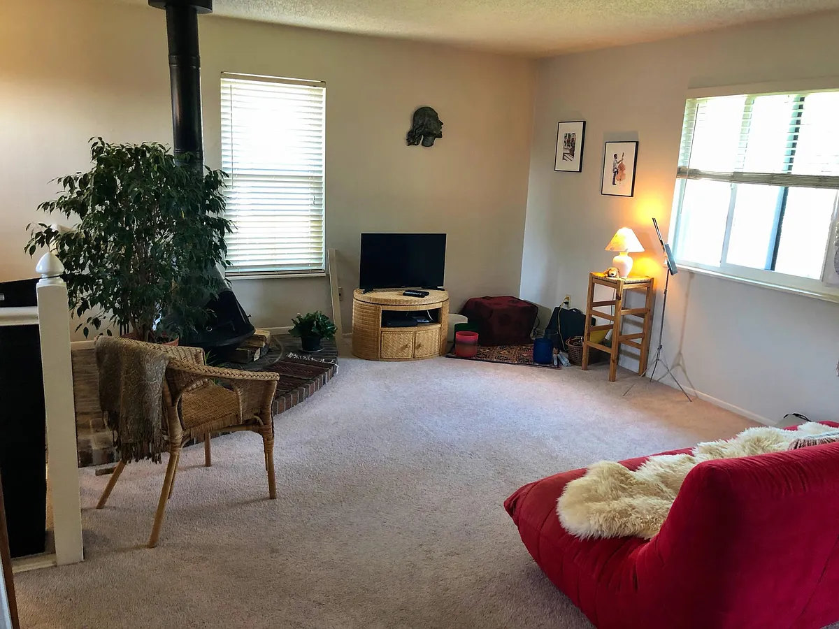 Building Photo - 21 Centaur Ct #B