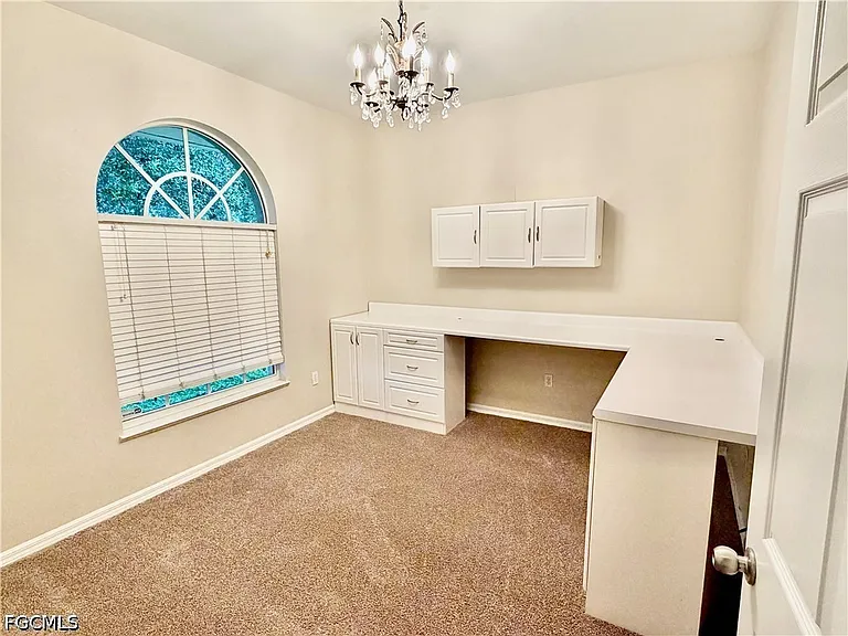 1466 Argyle Dr — Photo 16
