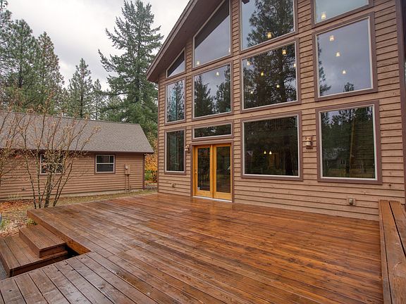 5th image of 10 Emma Ln