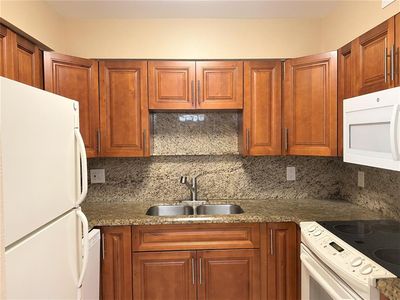 501 SE 8th St #203, Deerfield Beach, FL, 33441
