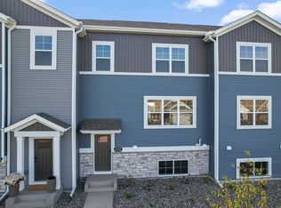 6742 Wildflower Way, Excelsior, MN 55331