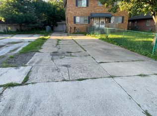 4219 Clinton Ave, Des Moines, IA 50310