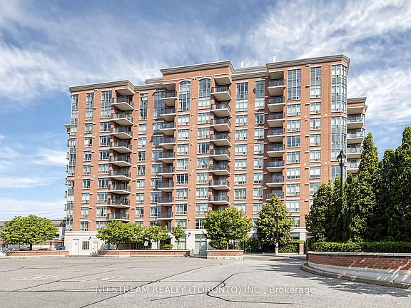 2nd image of 130 Pond Dr #106