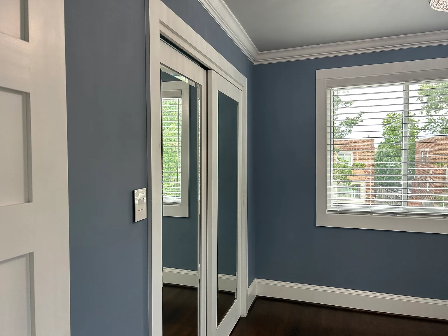 2 bed, 864 sqft, $4,000 — Photo 4