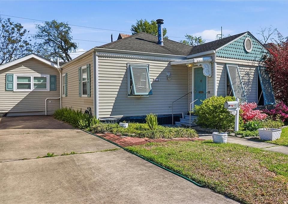 1st image of 42 Davis Blvd