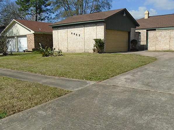 8335 Sterlingshire St, Houston, TX 77078