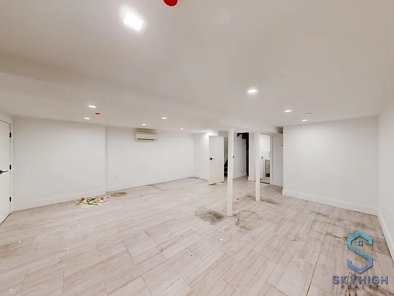 71 Malcolm X Blvd #1B — Photo 14