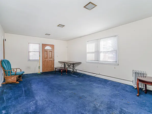 11 Denton Place image 9 of 47