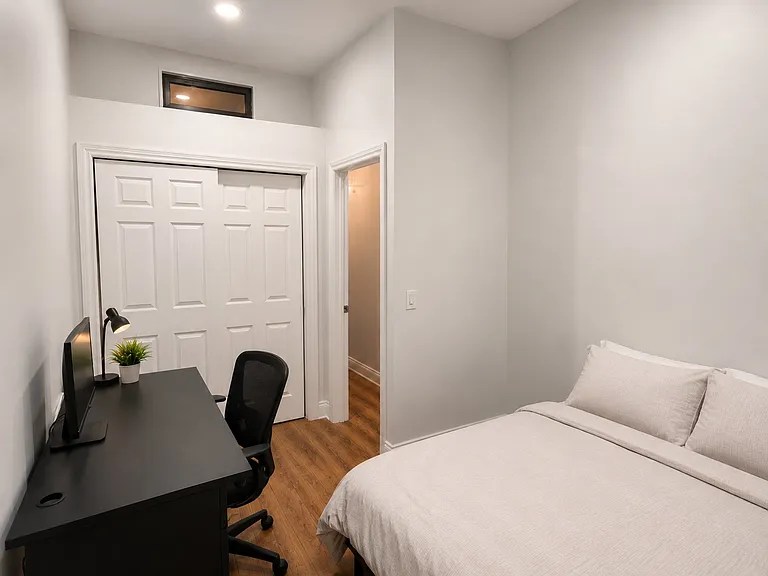 167 E 106th St #2E2 — Photo 8