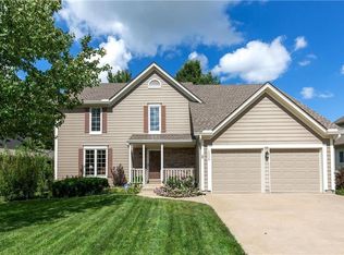 14525 S Greenwood St, Olathe, KS 66062