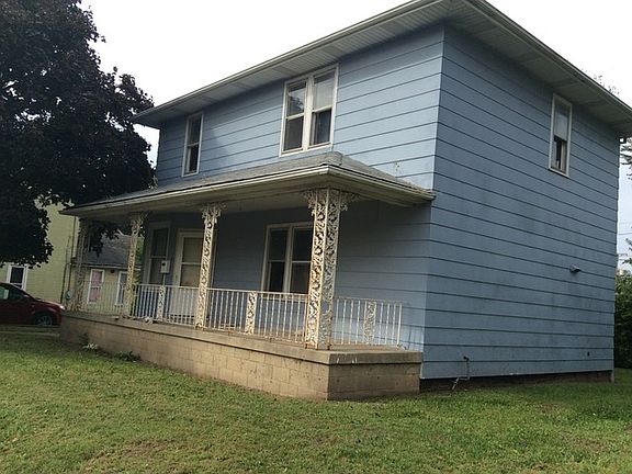 4th image of 708 N Park St