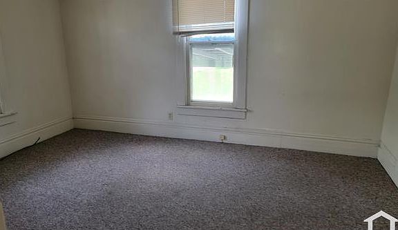 3rd image of 540 E Buchtel Ave APT 2