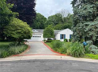 53 Cullens Run, Pittsford, NY 14534