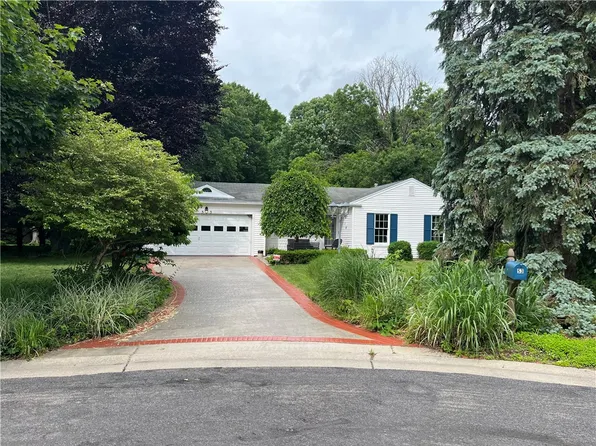53 Cullens Run, Pittsford, NY 14534
