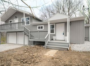 6000 NE 52nd St, Kansas City, MO 64119