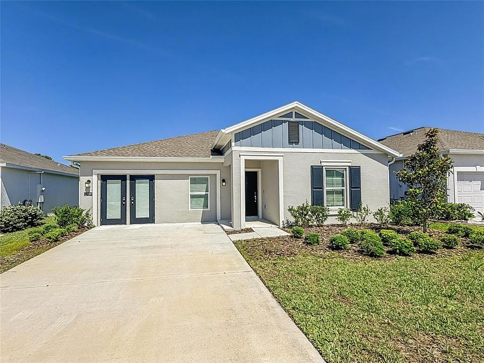 1st image of 3989 Willowbrook Dr